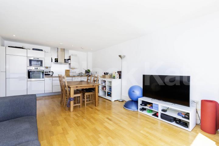 2 bed 2 bath property within a beautifully designed development in highbury  Highbury Stadium Square, Highbury
